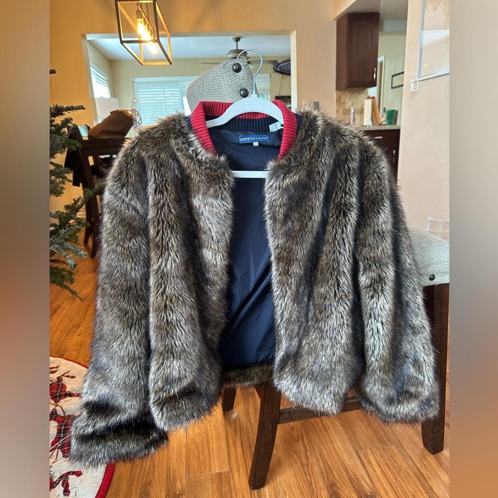 Levi’s fur coat